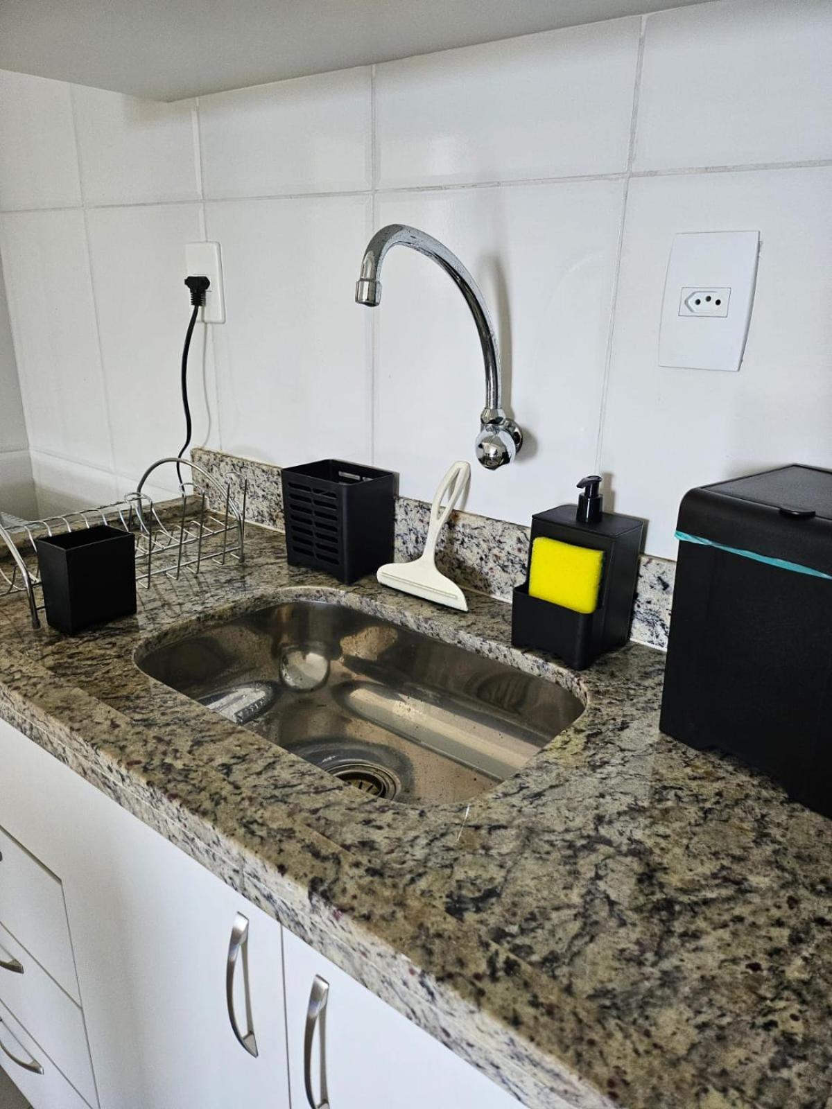 Proximo Ao Aeroporto Apartamento *